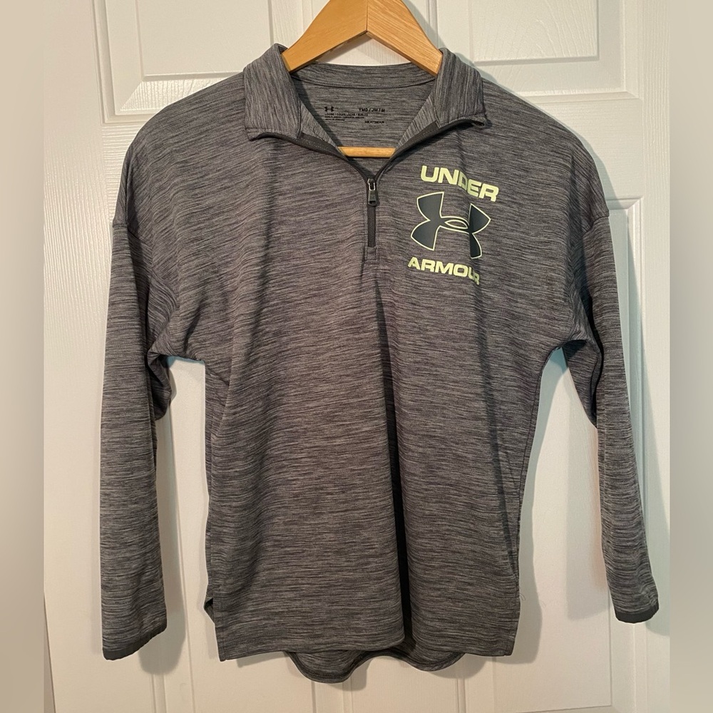 Under Armour‎ Youth Medium Lightweight 1/4 Zip Shirt